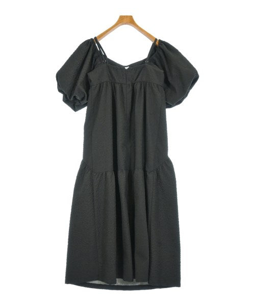 Ray Beams ชุดเดรส