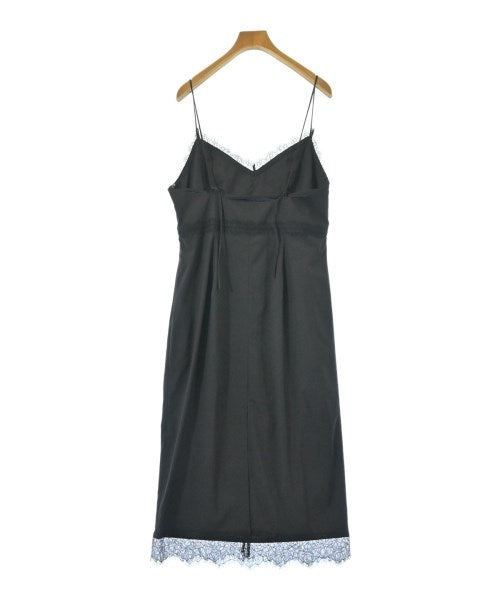 Ray Beams ชุดเดรส