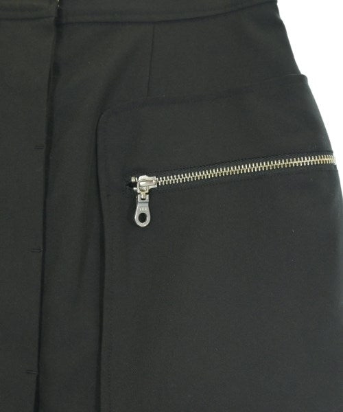 Ray Beams กระโปรงสั้น