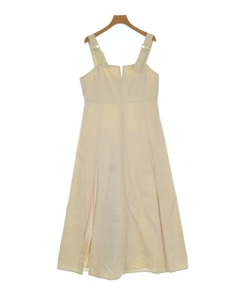 Ray Beams ชุดเดรส