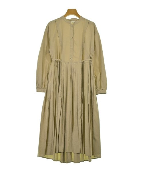 Ray Beams ชุดเดรส