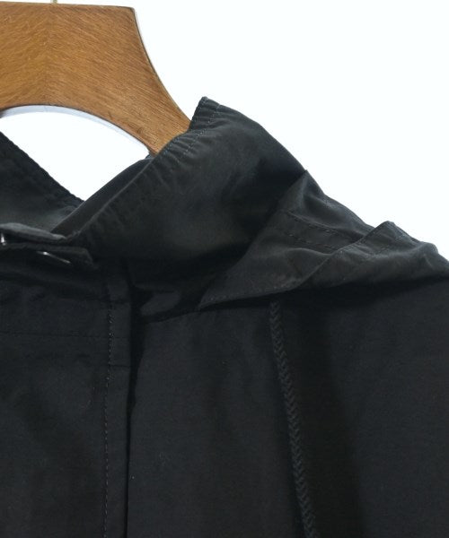 Ray Beams เสื้อพาร์กาภูเขา