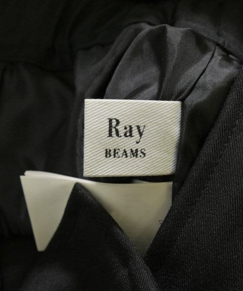 Ray Beams กระโปรงสั้น