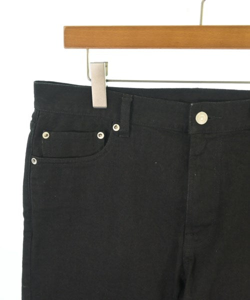 BEAMS ยีนส์