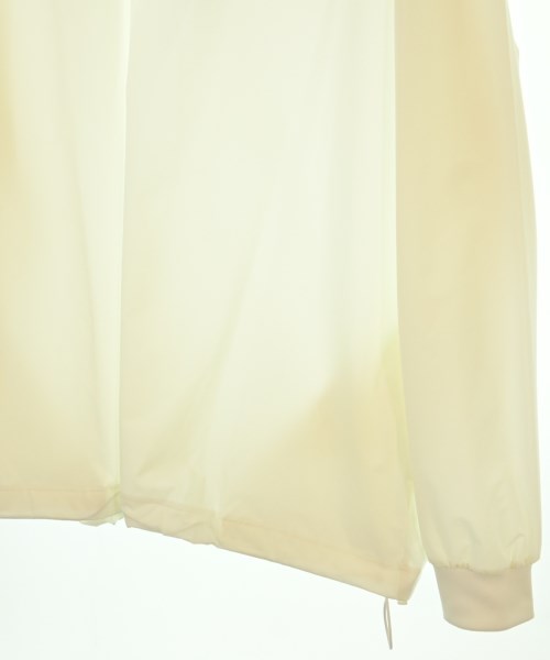 BEAMS เสื้อสเวตเตอร์