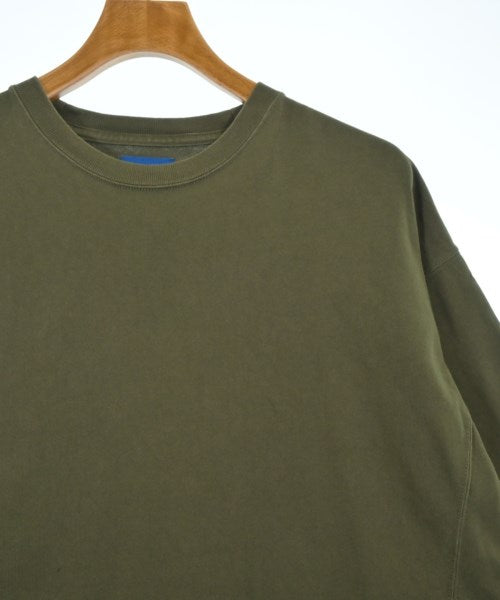 BEAMS เสื้อยืด/เสื้อท็อปส์