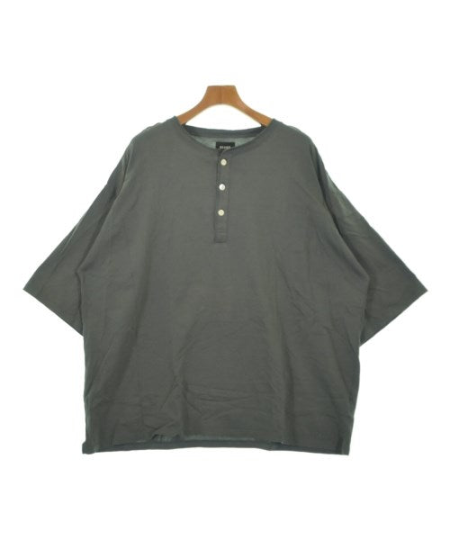 BEAMS เสื้อยืด/เสื้อท็อปส์