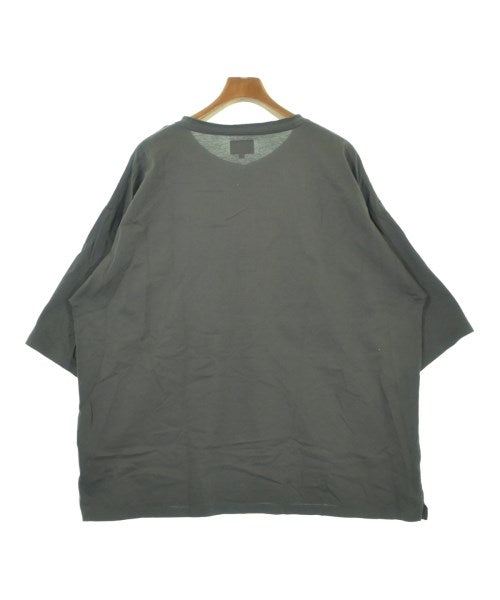 BEAMS เสื้อยืด/เสื้อท็อปส์