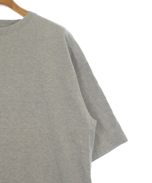 BEAMS เสื้อยืด/เสื้อท็อปส์