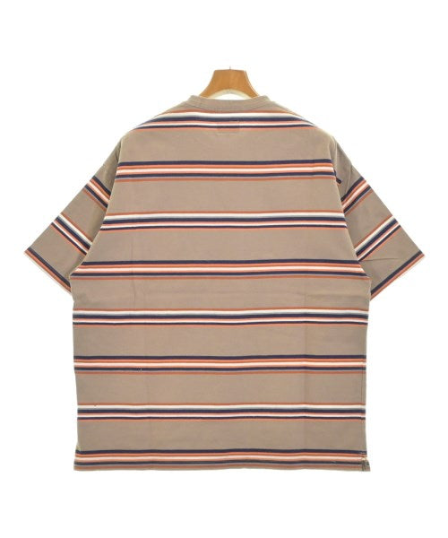 BEAMS เสื้อยืด/เสื้อท็อปส์
