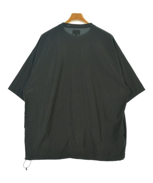 BEAMS เสื้อยืด/เสื้อท็อปส์