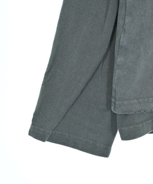 BEAMS เสื้อยืด/เสื้อท็อปส์