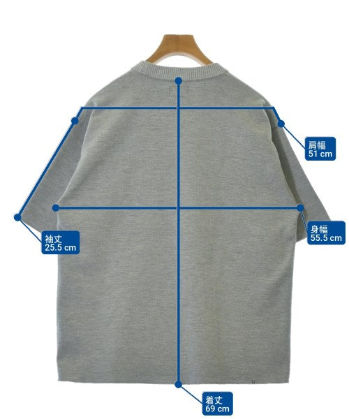 BEAMS เสื้อยืด/เสื้อท็อปส์