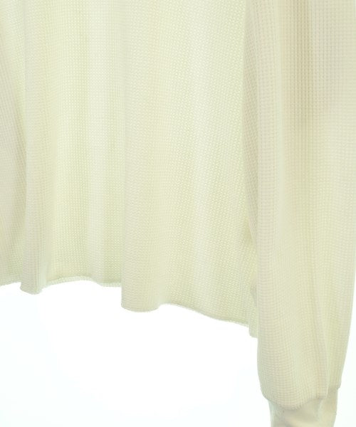 BEAMS เสื้อยืด/เสื้อท็อปส์