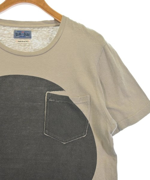 BLUE BLUE เสื้อยืด/เสื้อท็อปส์