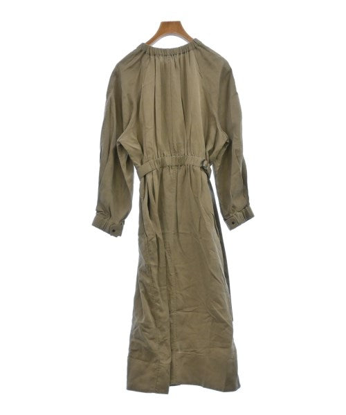 MACPHEE ชุดเดรส