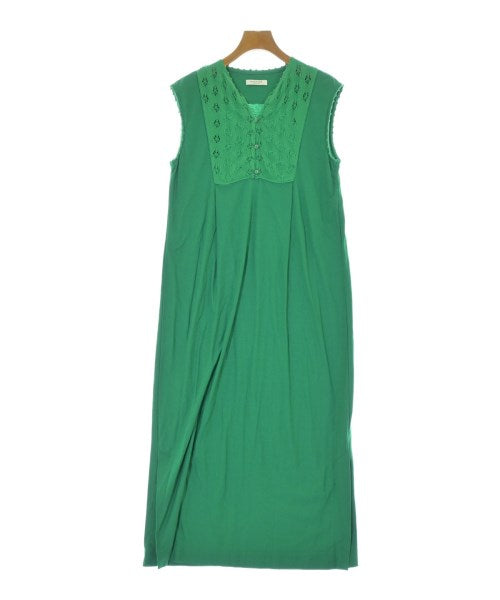MACPHEE ชุดเดรส