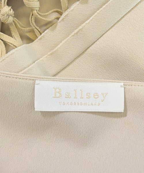 Ballsey เสื้อสตรี