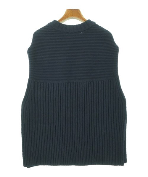MACPHEE เสื้อแขนกุด