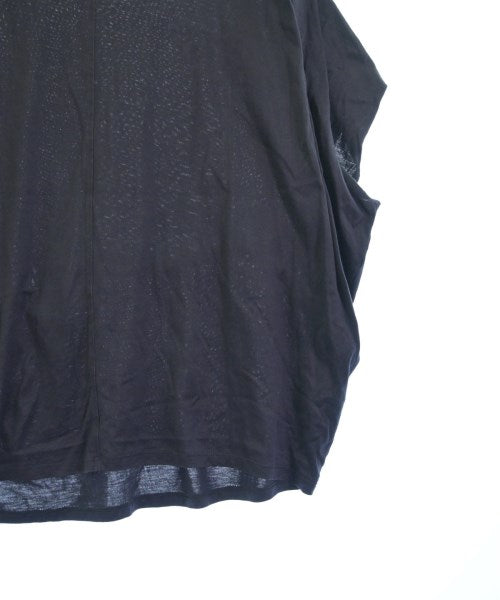 INED เสื้อยืด/เสื้อท็อปส์