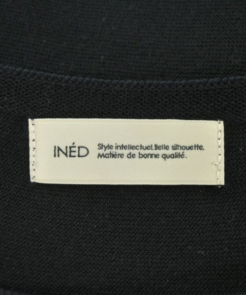INED เสื้อกันหนาว