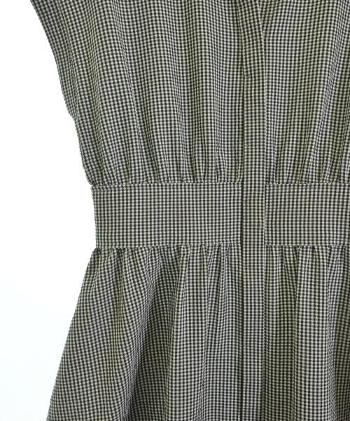 INED ชุดเดรส