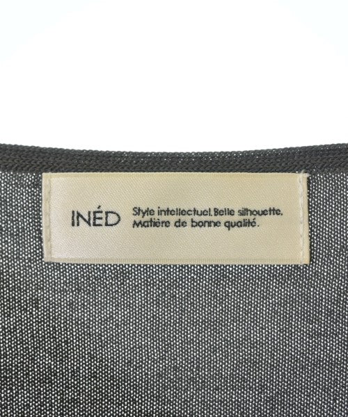 INED เสื้อกันหนาว