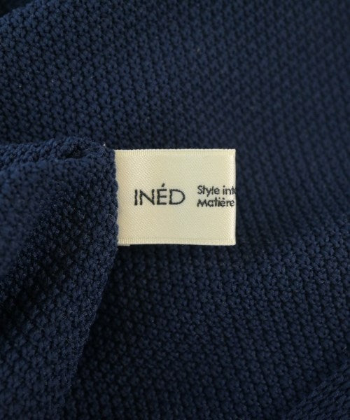 INED เสื้อกันหนาว