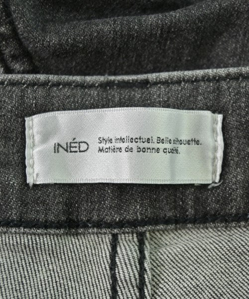 INED ยีนส์