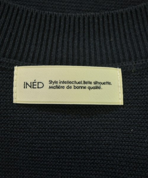 INED เสื้อกันหนาว