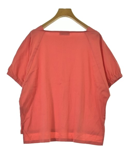 INED เสื้อยืด/เสื้อท็อปส์