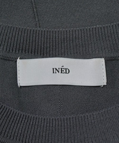 INED เสื้อกันหนาว