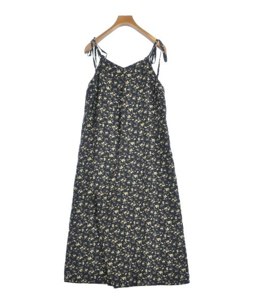 as know as ชุดเอี๊ยม/เสื้อคลุมหลวมๆ/จั๊มสูท