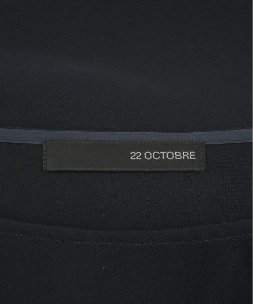 22 OCTOBRE เสื้อสตรี