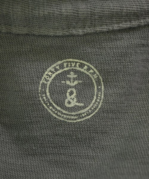 45R เสื้อโปโล