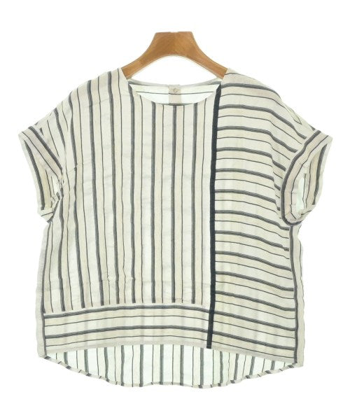 K.T เสื้อสตรี