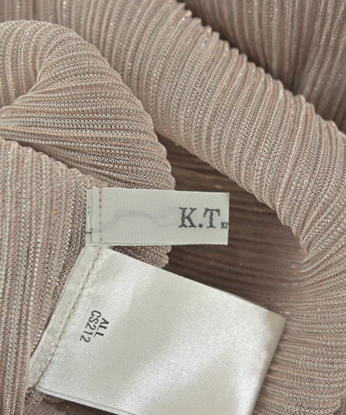 K.T เสื้อสตรี