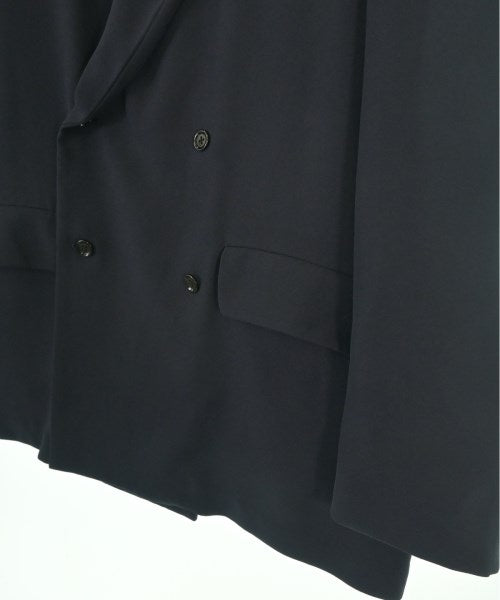 SOE แจ็คเก็ตลำลอง