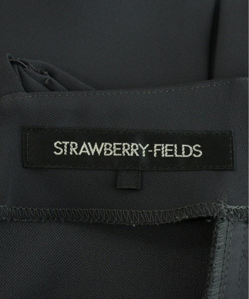 STRAWBERRY Fields ชุดเดรส