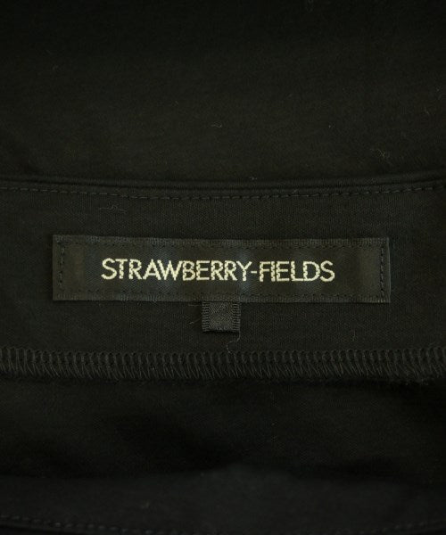 STRAWBERRY Fields เสื้อยืด/เสื้อท็อปส์