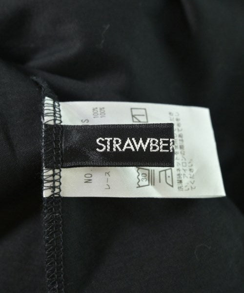 STRAWBERRY Fields เสื้อสตรี