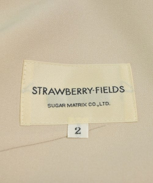 STRAWBERRY Fields ชุดสูทแบบครบเซต (อื่นๆ)