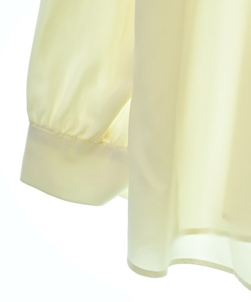 STRAWBERRY Fields เสื้อสตรี