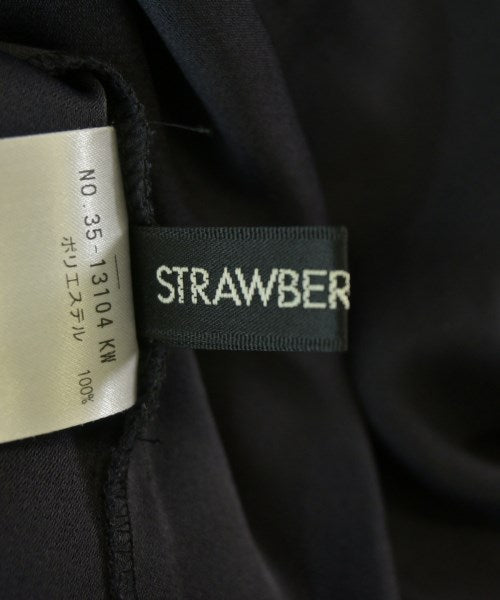 STRAWBERRY Fields เสื้อสตรี