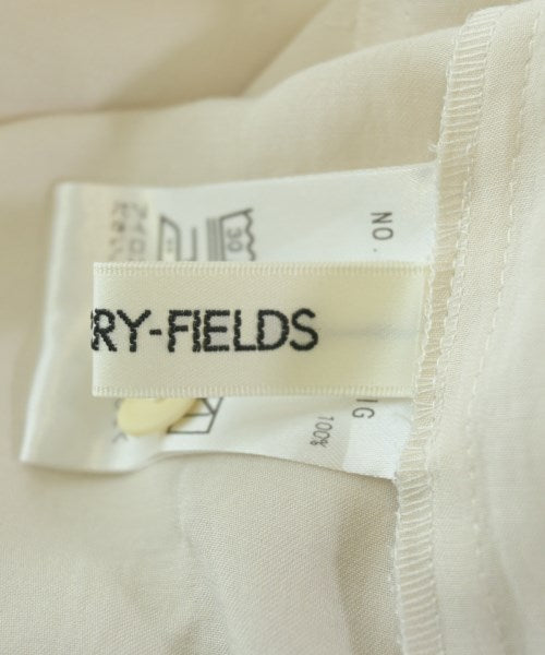 STRAWBERRY Fields เสื้อสตรี