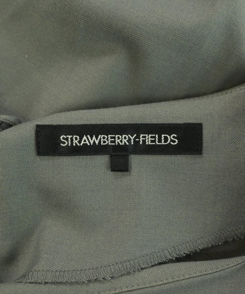 STRAWBERRY Fields เสื้อสตรี