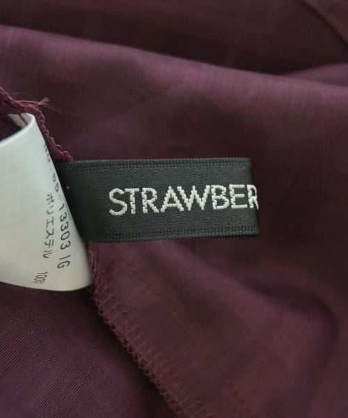 STRAWBERRY Fields เสื้อสตรี