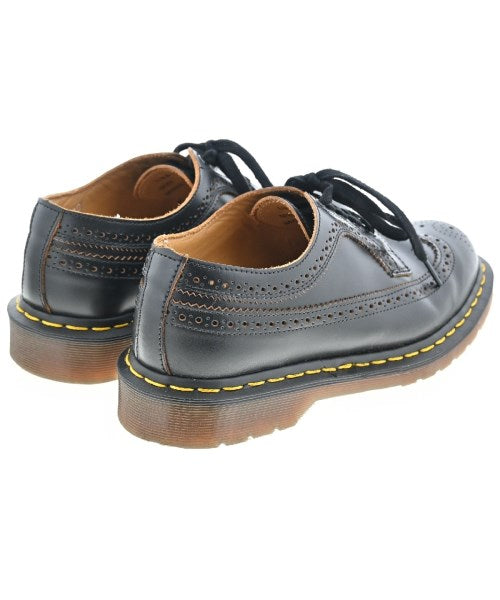 Dr.Martens รองเท้าสวมทางการ