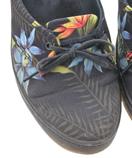 Dr.Martens รองเท้า อื่น