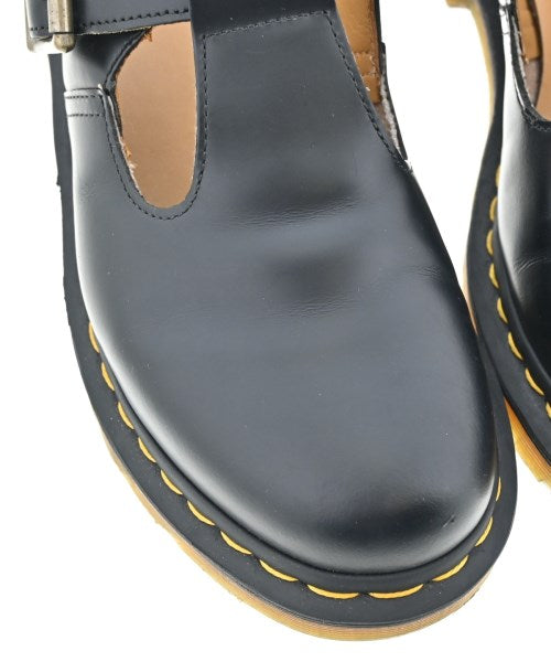 Dr.Martens รองเท้าสวมทางการ